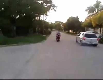 Cuidado con la moto...