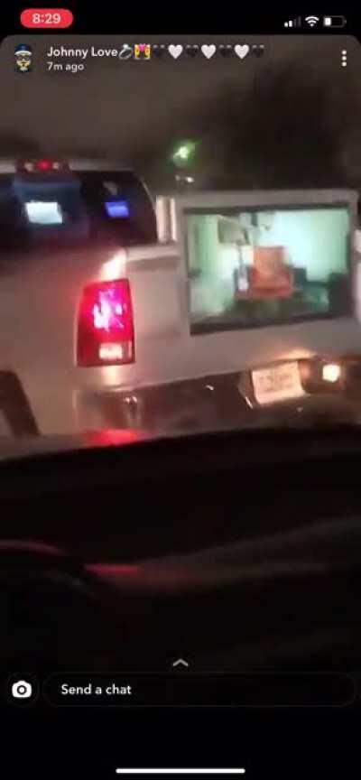 Flat screen for a tail gate ?!