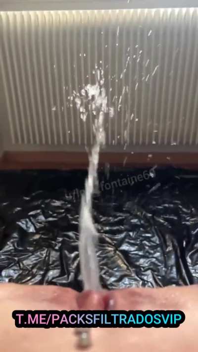 RICO SQUIRT 🥵💦 (Mas contenido en los comentarios)