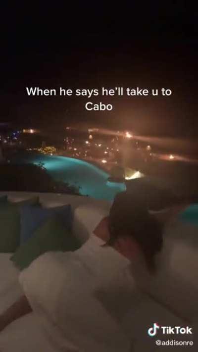 Addison Rae Twerking in Cabo