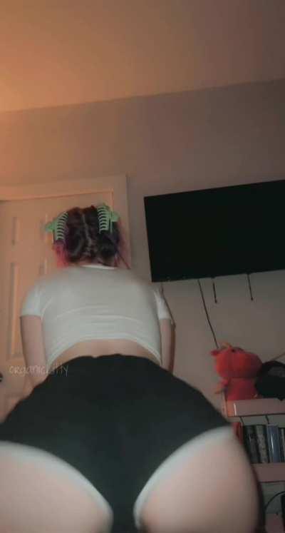 does daddy find me cute enough to fuck?