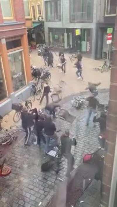 Dutch streetfight