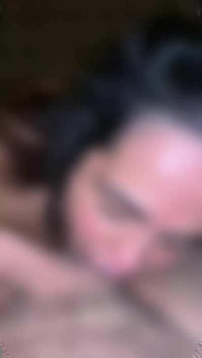 Dear Diary, I move around too much during oral sex. Tried blurring my face and couldn’t keep up with the hair flips and level changes - so I blurred the whole thing for a Japanese porn feel 👩‍🎨 🎥. Love your experienced amateur, Hotwife