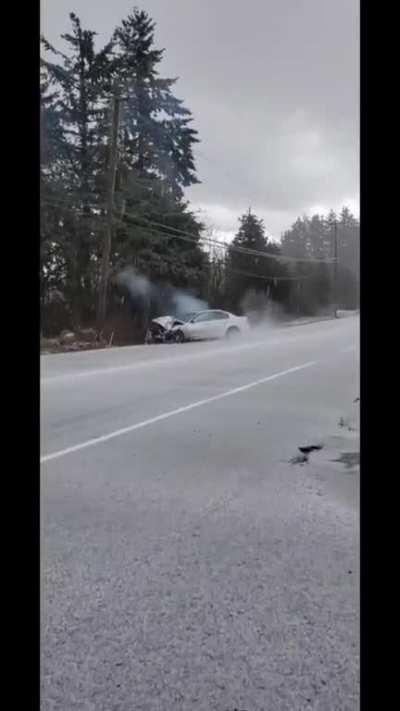 Canadian stops for a round of discgolf and this happens