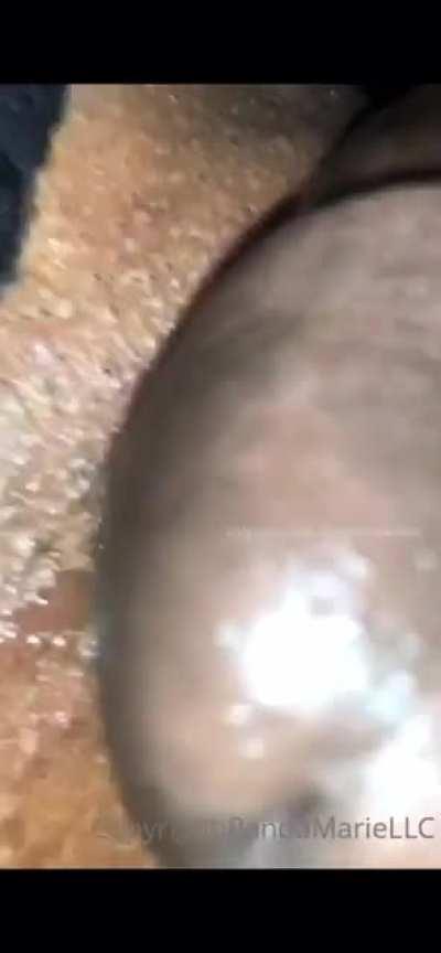 Follow me im da 🔌