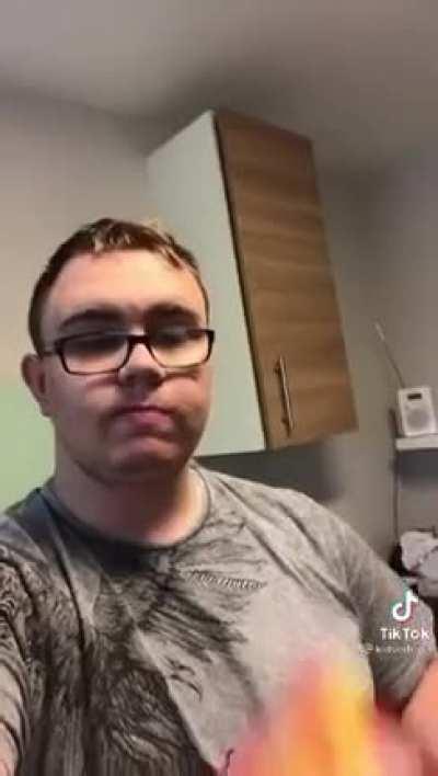 Is this type of cringe allowed?