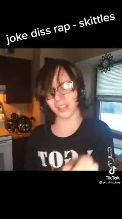 ⚠️WARNING⚠️: Not safe for poopyheads