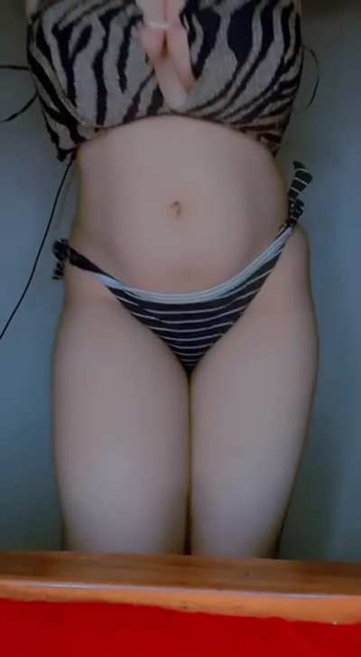 Bigger than you thought 😉 [F]