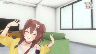 Korone getting Headshot