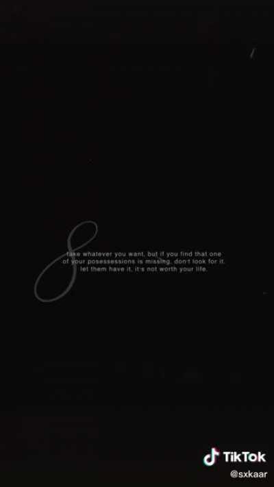 Idk why but this rlly creeped me out