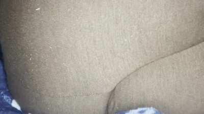 Oops I farted in my brand new sweat pants ☺️