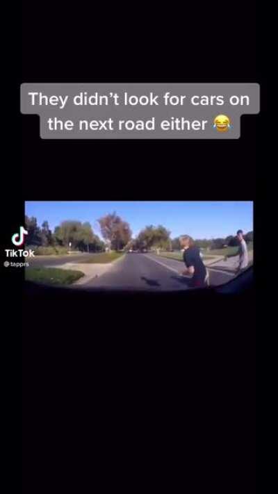 Kids not looking both ways