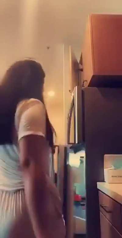 What's running in mind and in your dick while seeing her dancing? Comment down what will you do to her...