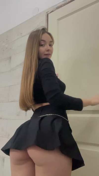 Do I look good with this mini skirt ?