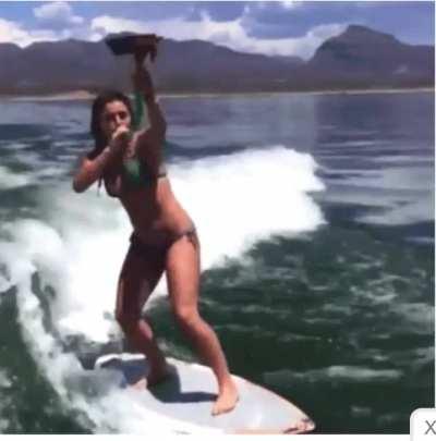 HMC while I Bong a Beer