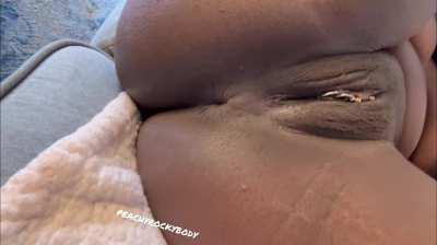 I want my pussy spread and fucked tonight. Comment what you’d do to me 🫦