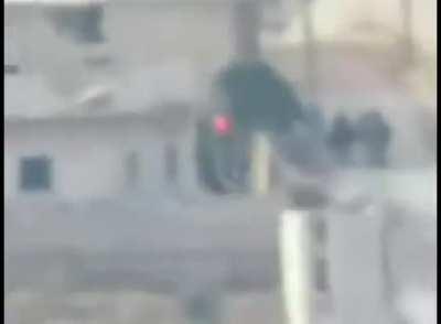 Guided rocket rekts a group of Syrian soldiers [nsfw]