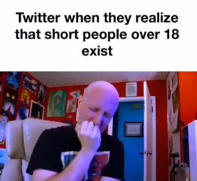 Uzaki Chan drama on Twitter be like: