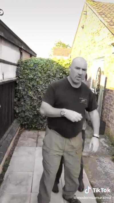 How to disarm a banana wielding maniac