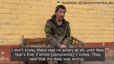 Russian POW tells about the living conditions in his hometown and that he didn't receive any salary during combat.