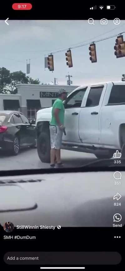 Indianapolis driver faces no charges after shooting & killing 29 year old driver with gun