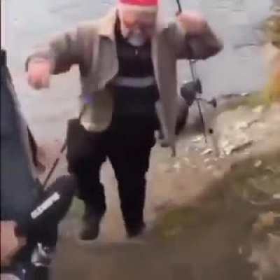 Сматываем удочки