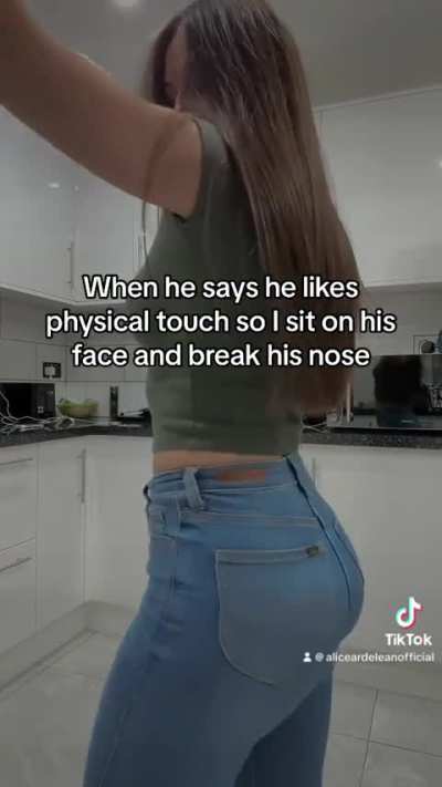 Who wants their nose broken? 👀