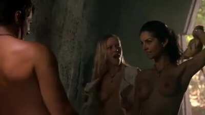 Elena Lyons & Tanja Reichert in Club Dread