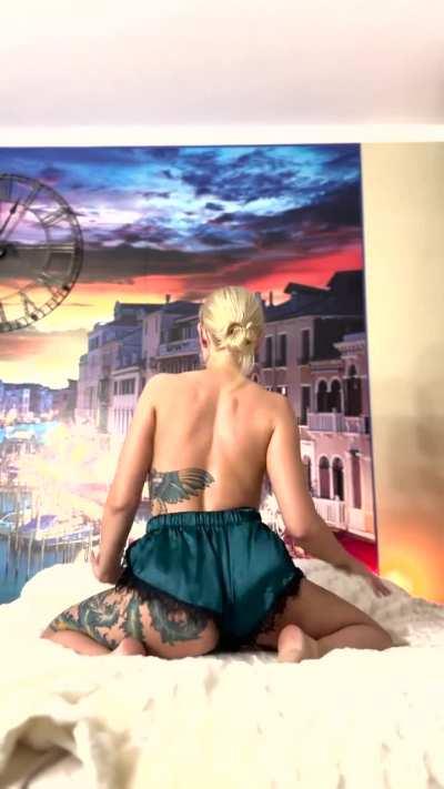 Wonder how it looks from the front?