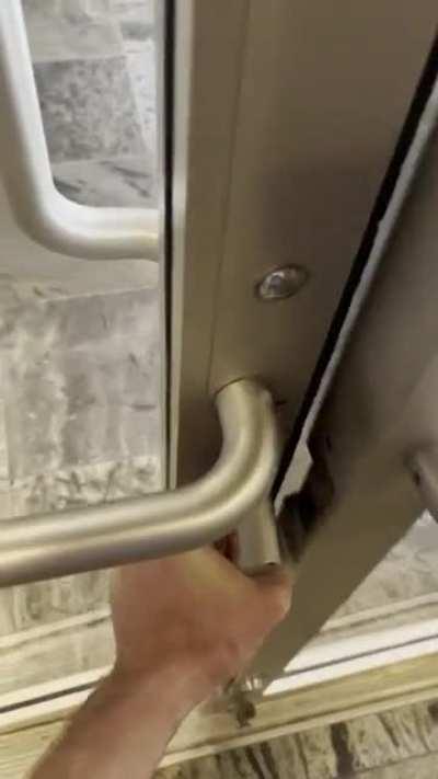 Door sound is sound sus 😳