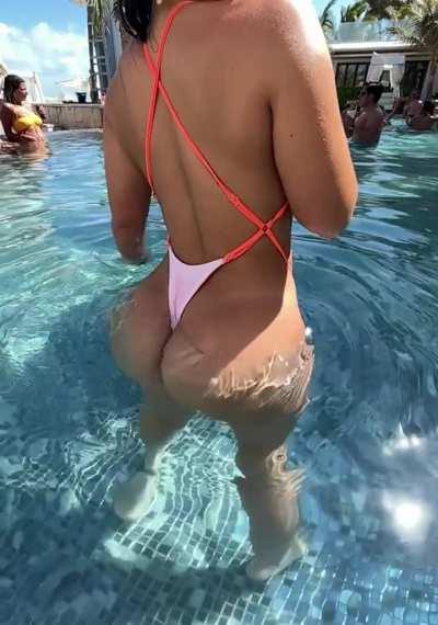 Dont you love watching it bounce😈