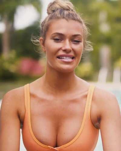 Samantha Hoopes