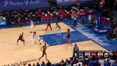 [Highlight] Huerter hits the deep stepback three