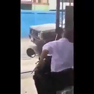 Stupid kid, stupid parent