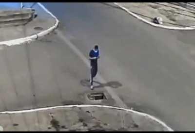 WCGW not watching your step on a Brazilian Street