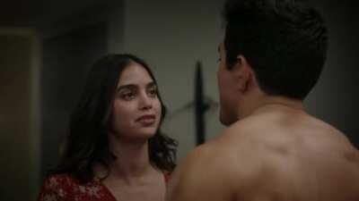 Melissa Barrera in Vida (TV Series 2018– ) [S03E06]