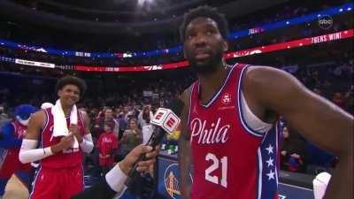 [Highlight] Joel Embiid on Stephen Curry not reaching the 3-pointer record: “That was not happening on my court. That was not happening in Philly. This is my city.”