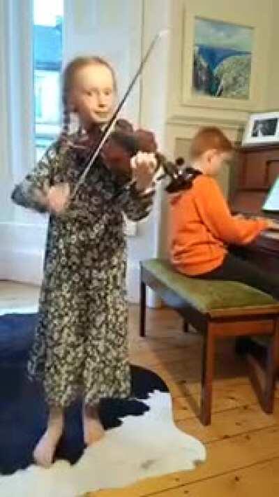 Saw this while scrolling Facebook: 