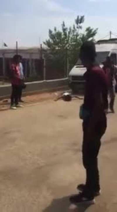 Flying kick leads to knockout