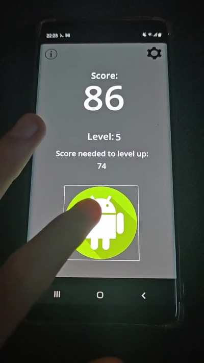 Look at this shitty clicker game I made 👍