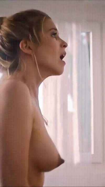 Hilde Dalik - VORSTADTWEIBER - 2015/2022