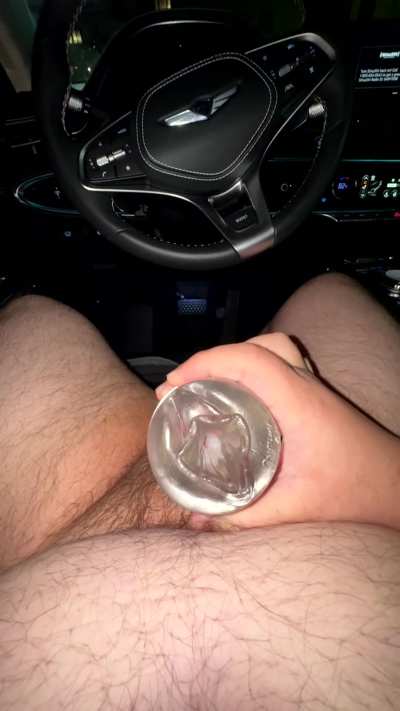 (21) college cumshot 