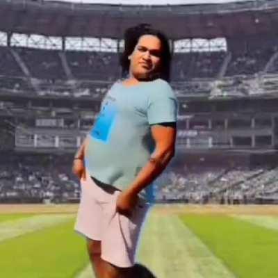 Dhoni before eating Oreos 
