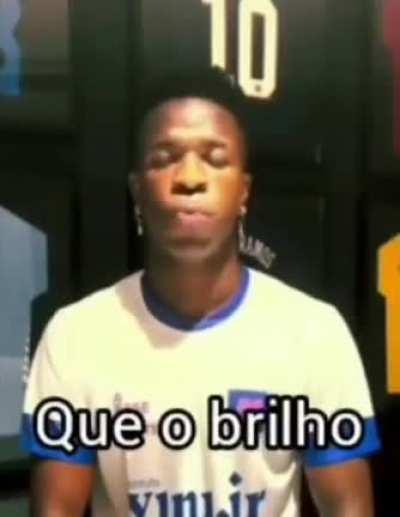 Tenho essa frase tatuada no c-