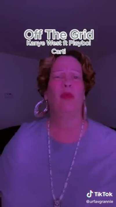 GRANNY A VAMPPP 🧛🏻‍♀️😳😳