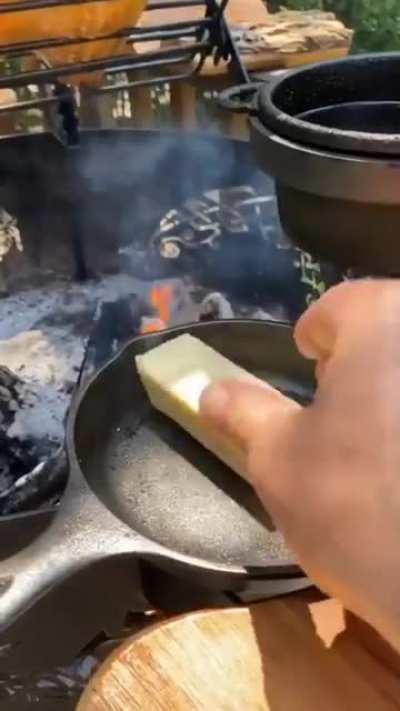 This grill set up, just so I can look at it, try to use it once, then keep it in the basement forever