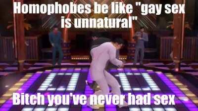 Stupid dumb idiot homophobe 😡😜😡🤪