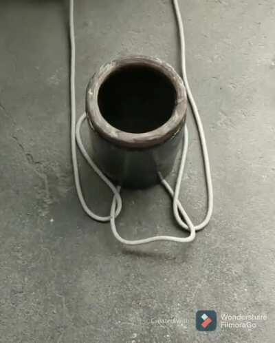 How to make a pot hanger with a rope