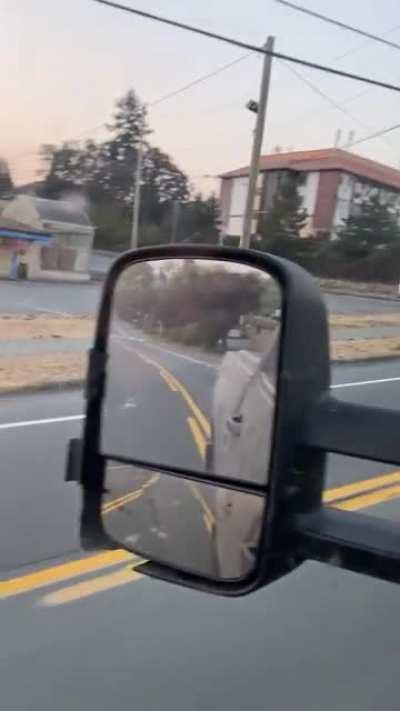 Guy breaks into power pole to hook up Arc welder and use it on his bike