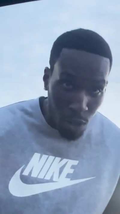 White man calls black barber racist for 'refusing' to cut his hair😮‍💨